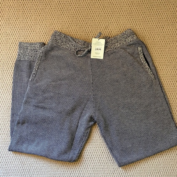 Tommy John Sweater Lounge Jogger in night sky / coconut milk size medium new - Picture 1 of 6